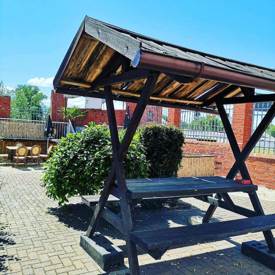 Pension Zur Alten Post Havelberg Buitenkant foto